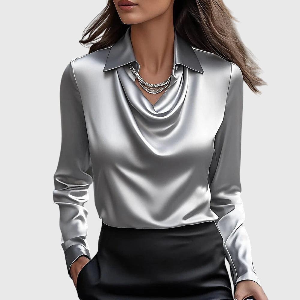Helena | Elegante Bluse mit plissiertem Ausschnitt