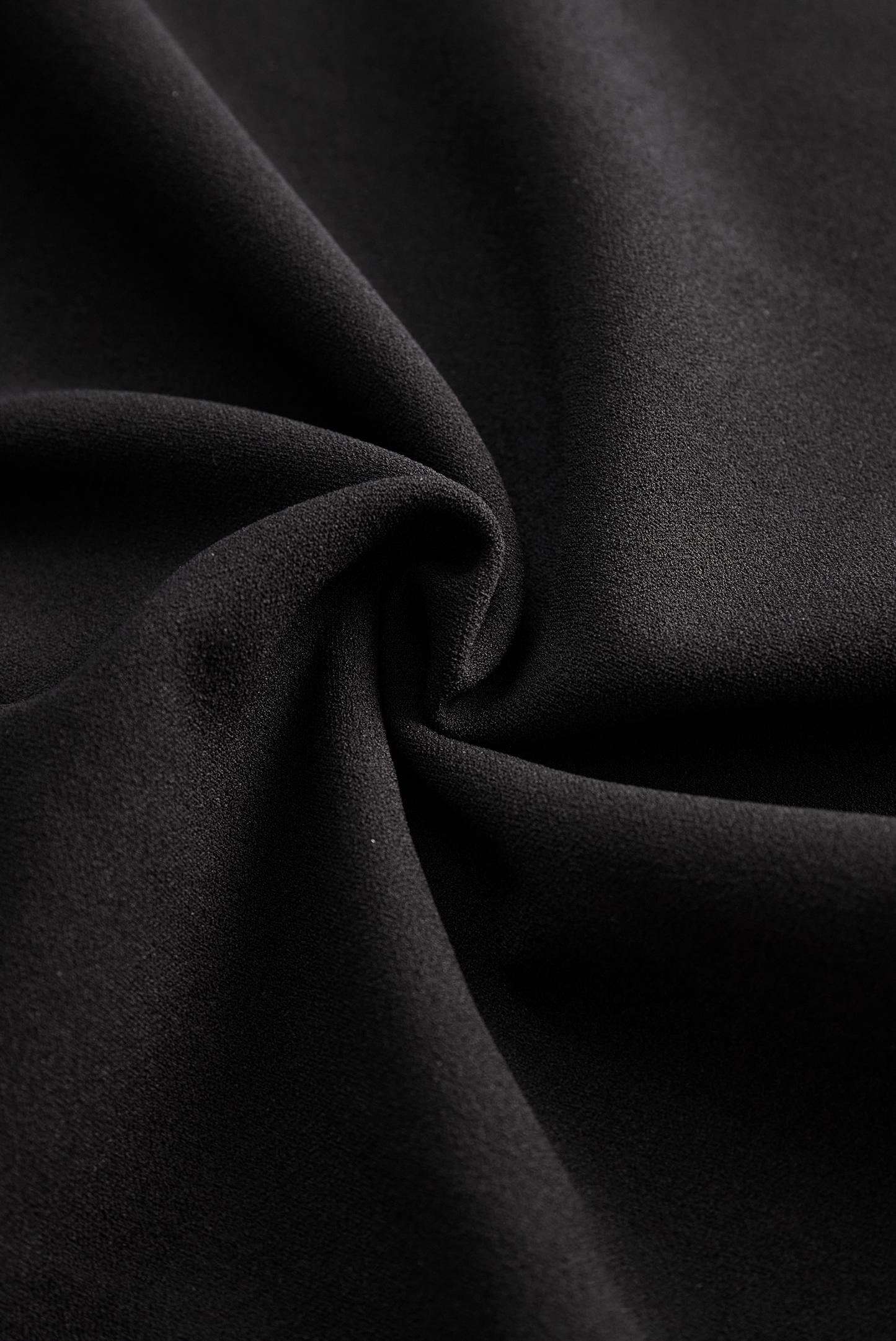 Sophie | Elegantes schwarzes Damenkleid mit Stehkragen