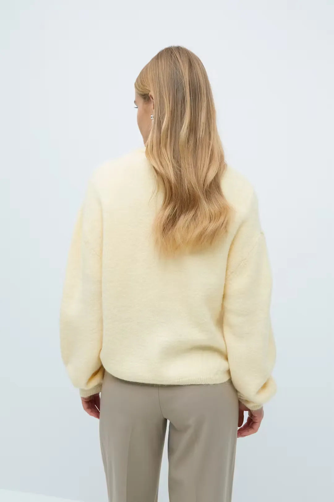 Clara | Gestrickter Cardigan für gemütliche Tage