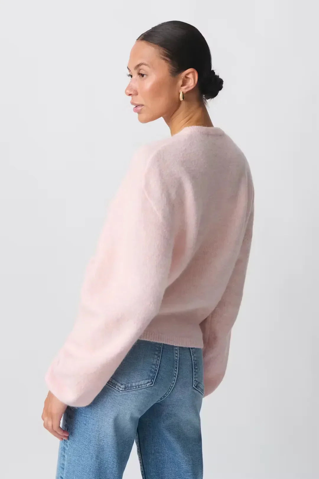 Clara | Gestrickter Cardigan für gemütliche Tage