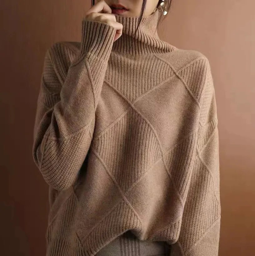 Patrick | Stilvoller Damenstrickpullover mit Rollkragen