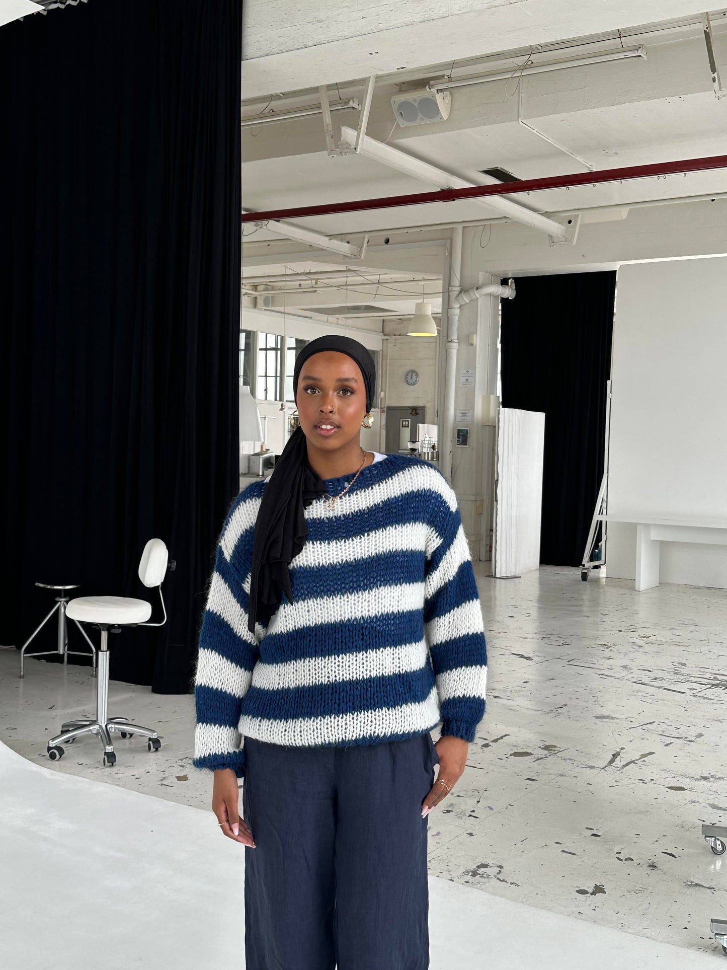 Lena | Feiner Pullover mit dezentem Streifenmuster