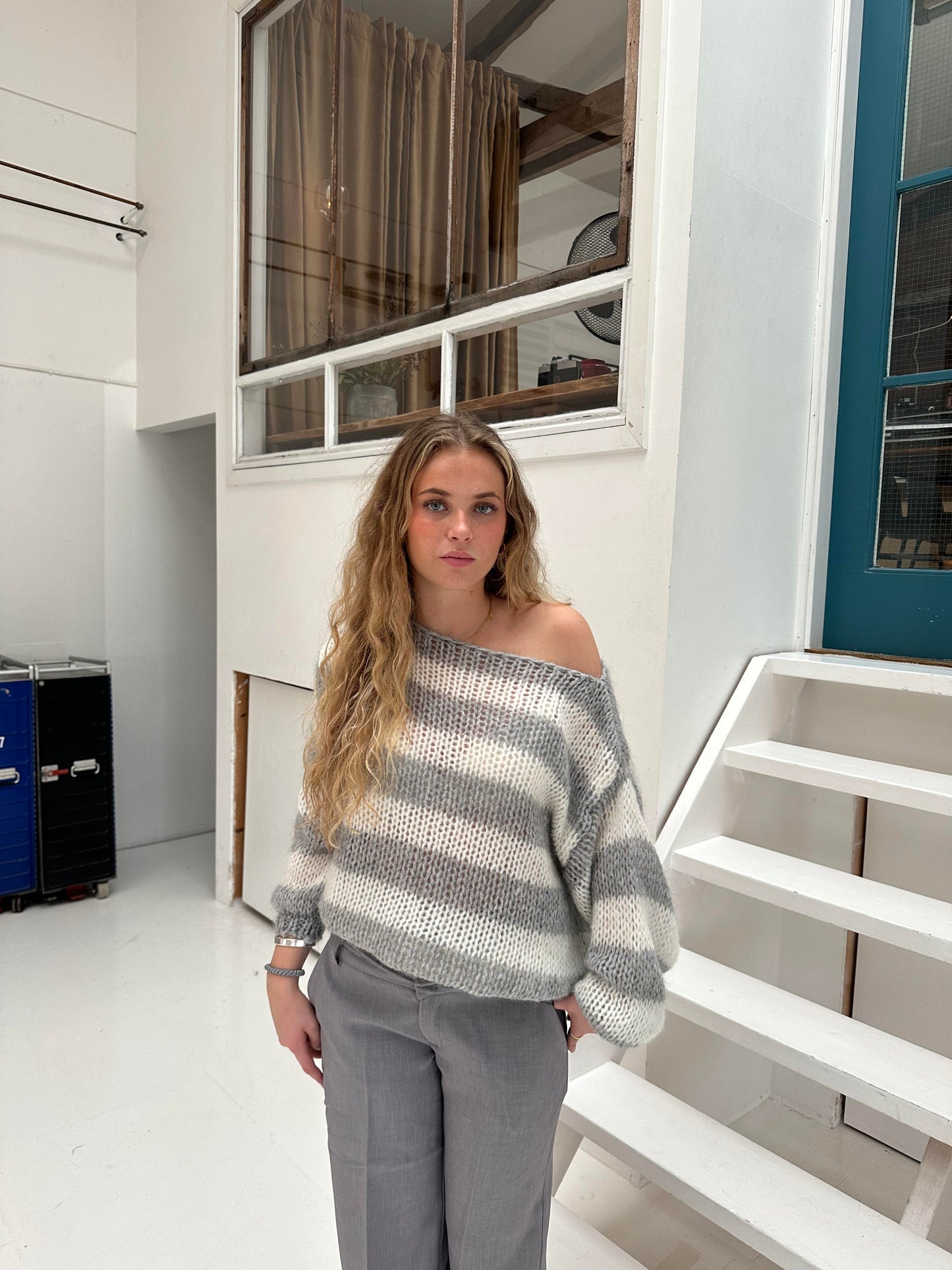 Lena | Feiner Pullover mit dezentem Streifenmuster