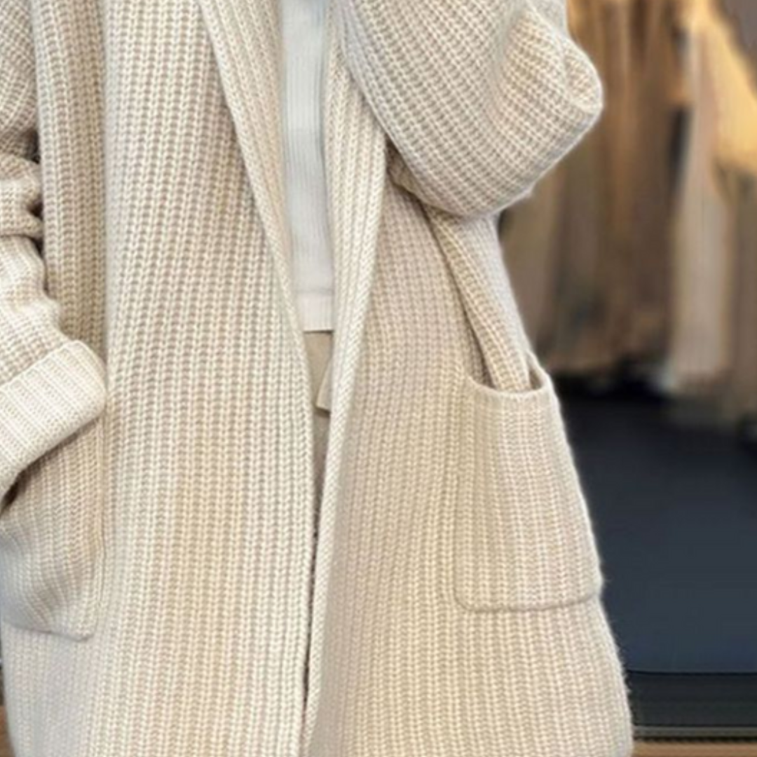 Claudia | Klassischer Damen Cardigan leicht & stylish
