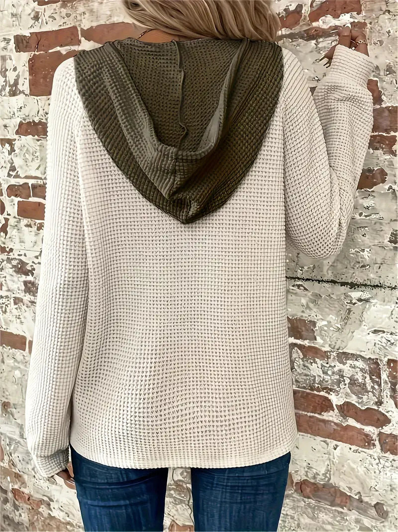 Saskia | Bequemer Langarm-Hoodie mit Knopfleiste & Zugband