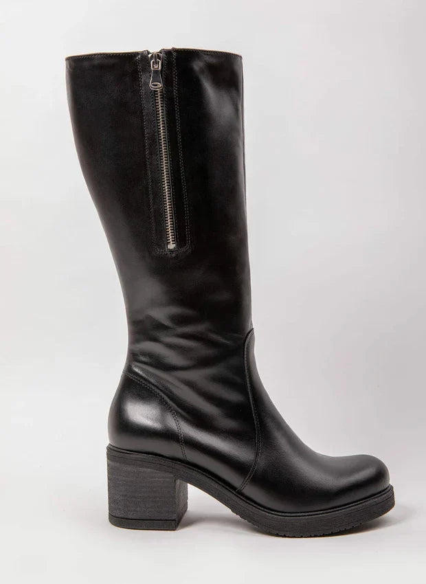 Lina | Elegante Lederstiefel mit mittlerem Absatz
