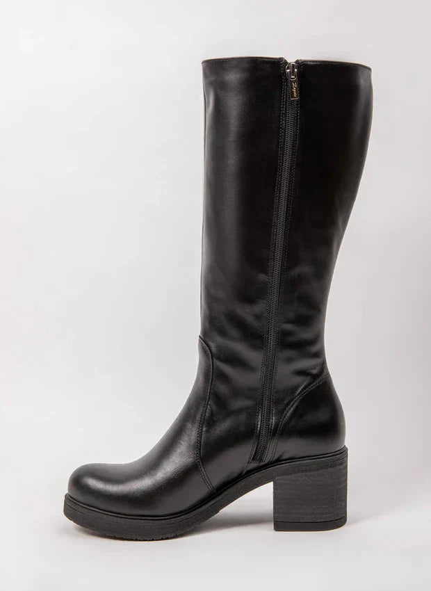 Lina | Elegante Lederstiefel mit mittlerem Absatz