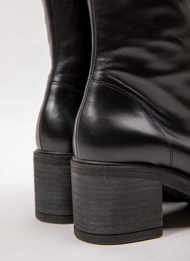 Lina | Elegante Lederstiefel mit mittlerem Absatz