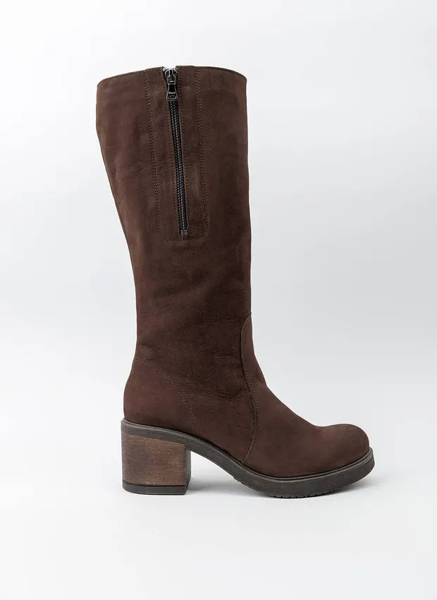 Lina | Elegante Lederstiefel mit mittlerem Absatz