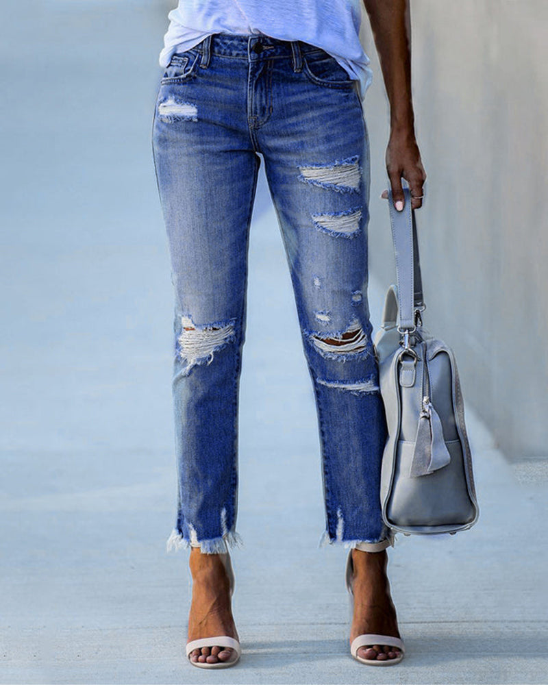 Mia | Slim Fit Damenjeans mit modernem Used-Effekt