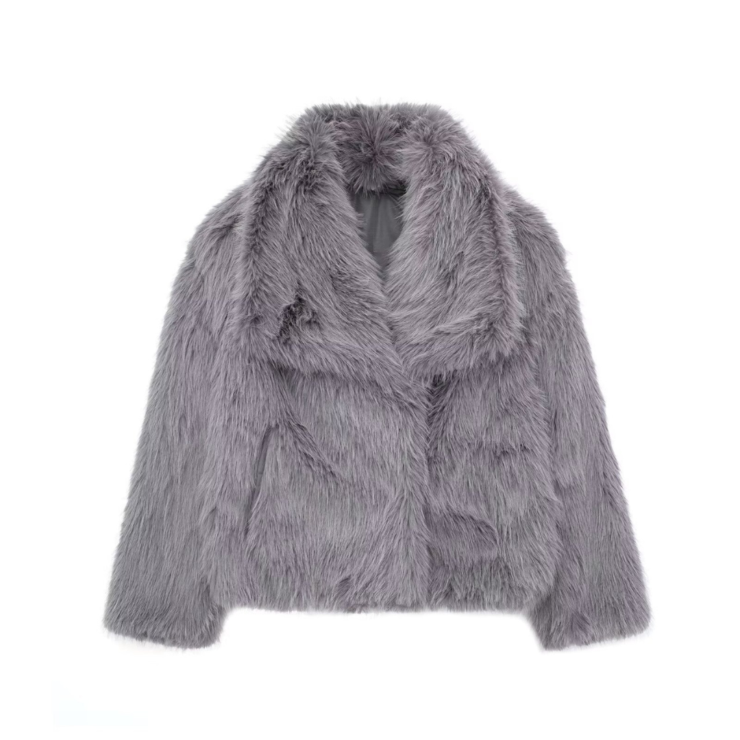 Laura | Weiche Damenjacke im eleganten Kunstfell-Look