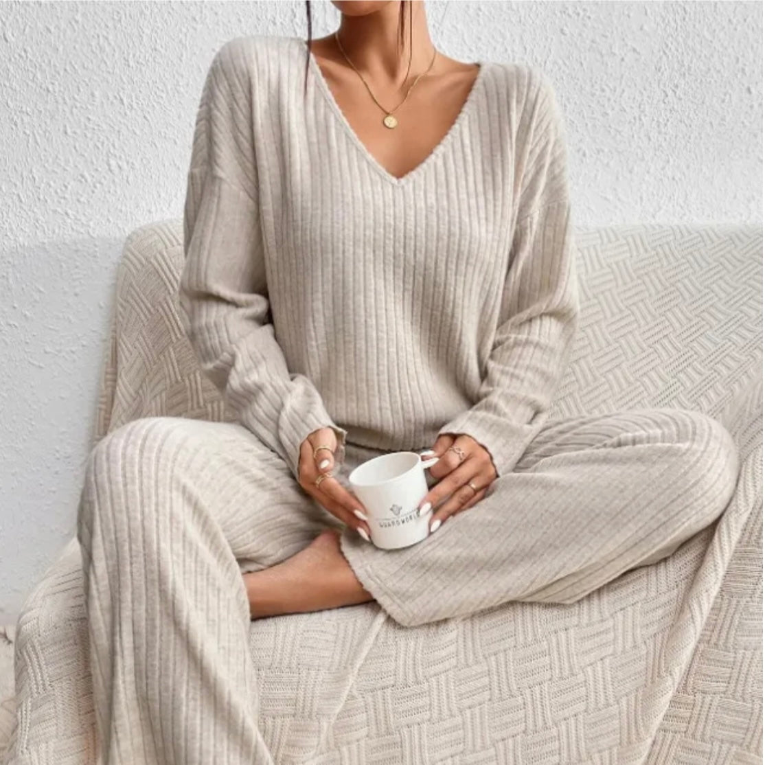 Bianca | Zweiteiliges Strick-Set im modernen Design