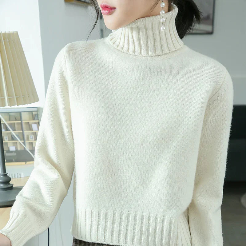 Isabelle | Weicher Damenpullover mit feinem Schnitt