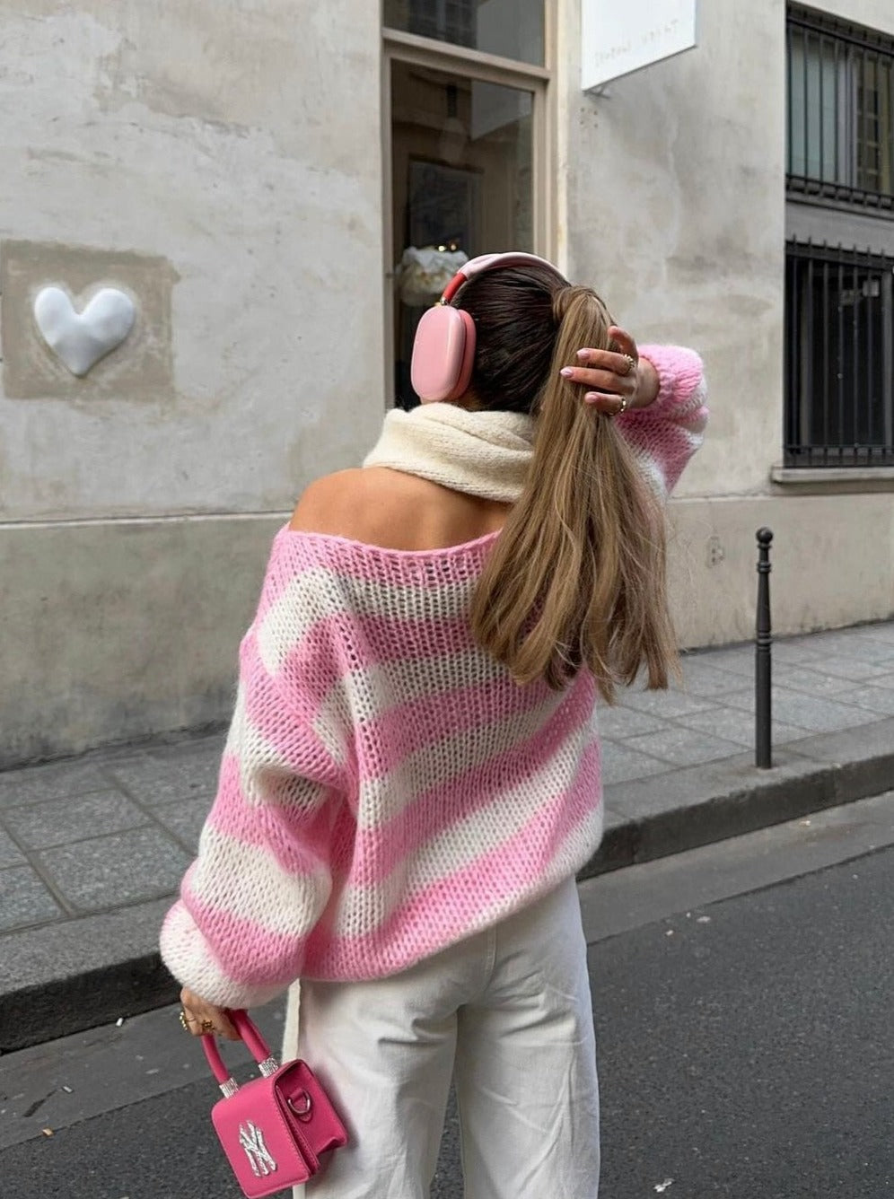 Lena | Feiner Pullover mit dezentem Streifenmuster