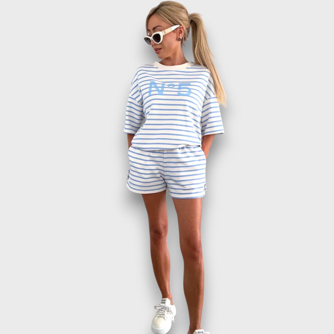 Marisa | Stilvoller Zweiteiler mit Riviera Charme