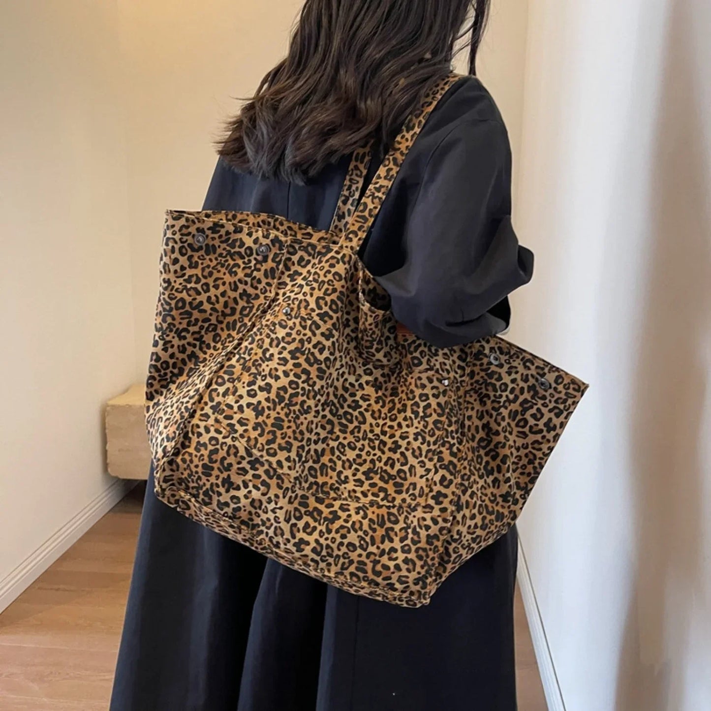 Franziska | Eleganter Shopper mit modernem Leopardenmuster