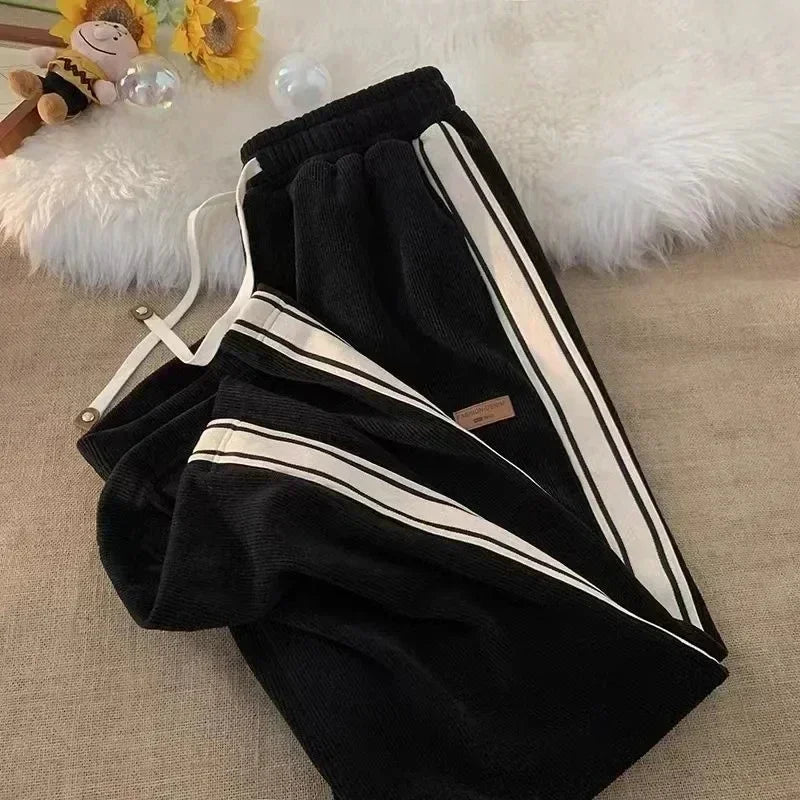 Niklas | Herren Sweatpants im eleganten Wide-Leg Design