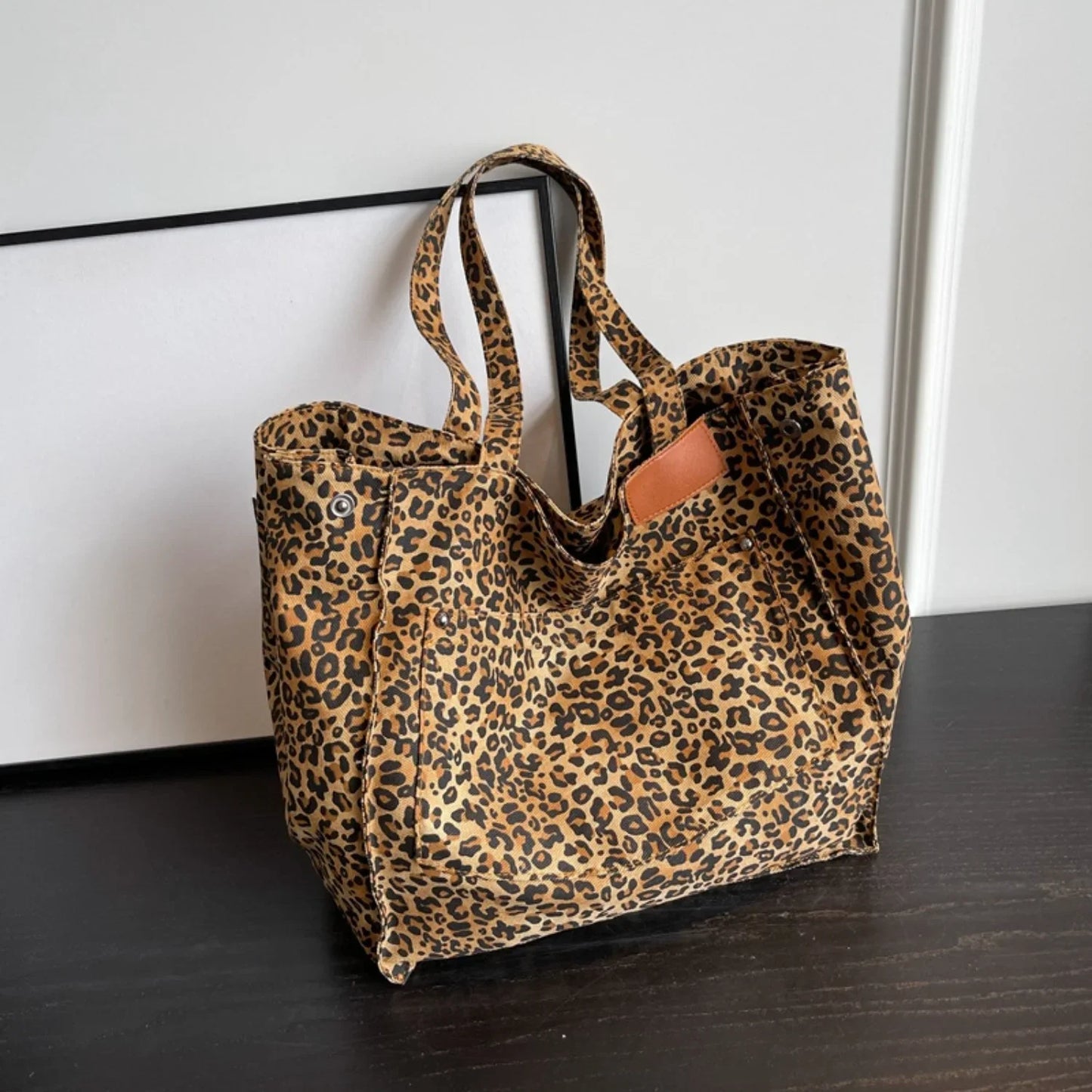 Franziska | Eleganter Shopper mit modernem Leopardenmuster