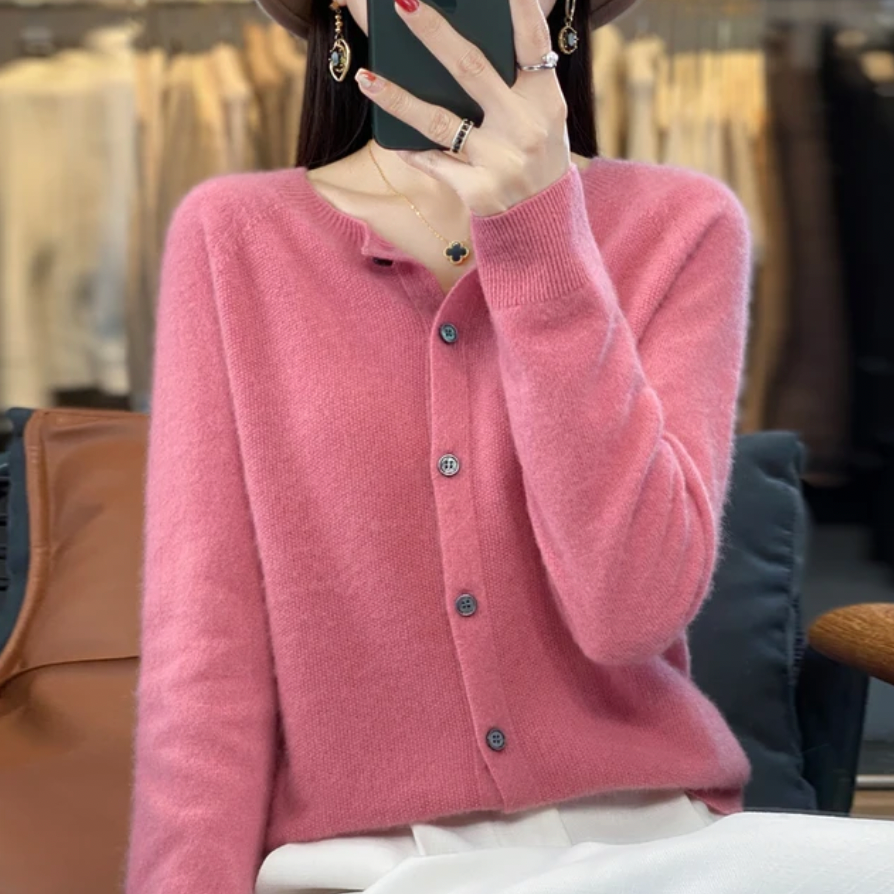 Nora | Stilvoller Strickcardigan für Büro und Freizeit