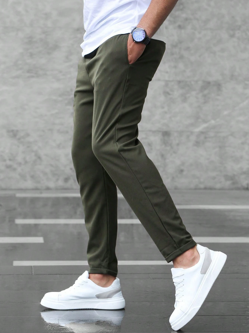 Matthias | Modische Stoffhose für Herren mit eleganter Form
