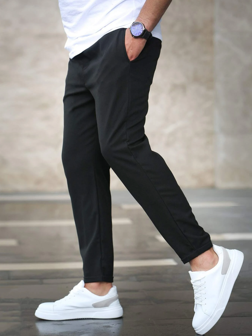 Matthias | Modische Stoffhose für Herren mit eleganter Form