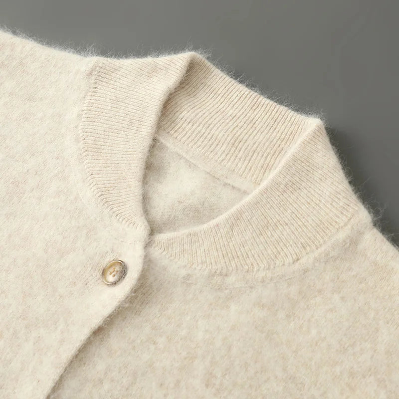 Dominik | Weicher Cashmere-Cardigan im edlen Design