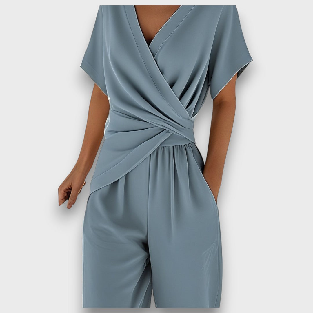 Clara | Eleganter Sommer-Jumpsuit mit Wickeloptik