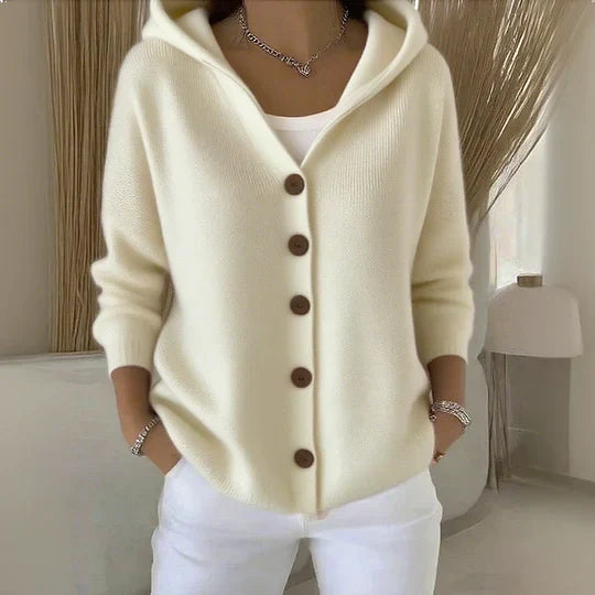 Sabrina | Trendige Strickjacke mit Kapuze im modernen Look