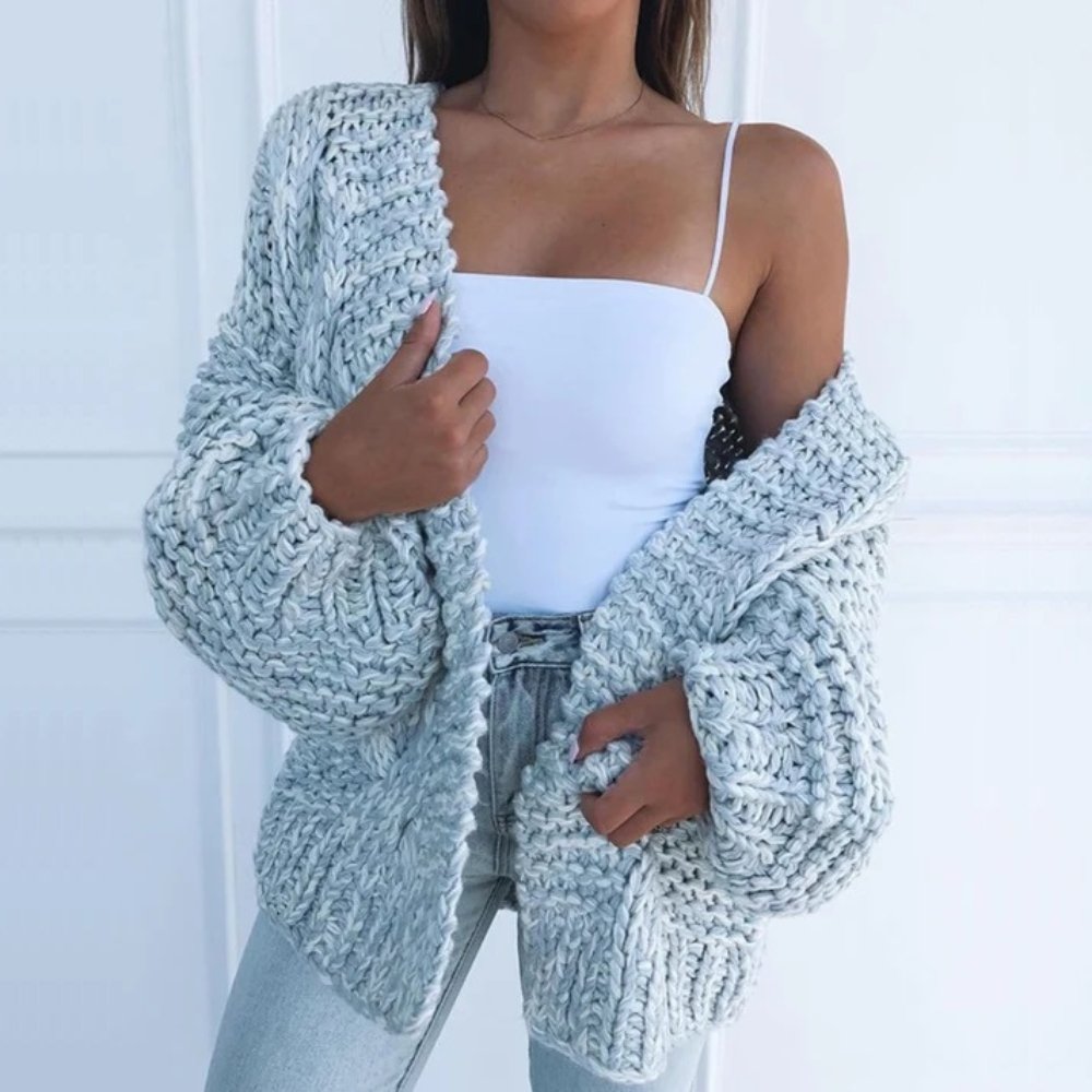 Clara | Gestrickte Oversized-Weste für gemütliche Tage