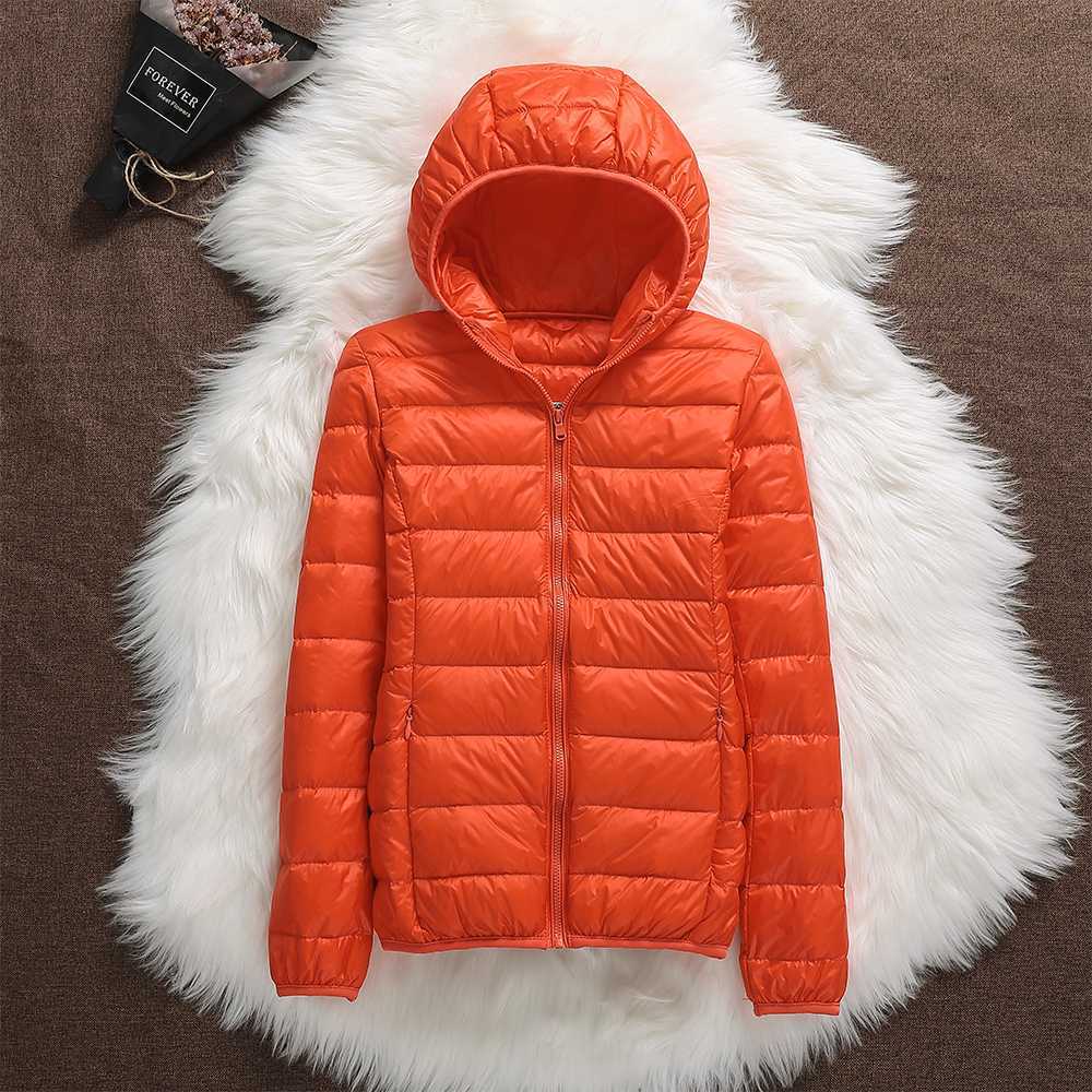 Niklas | Moderne Steppjacke mit weißen Entenfedern