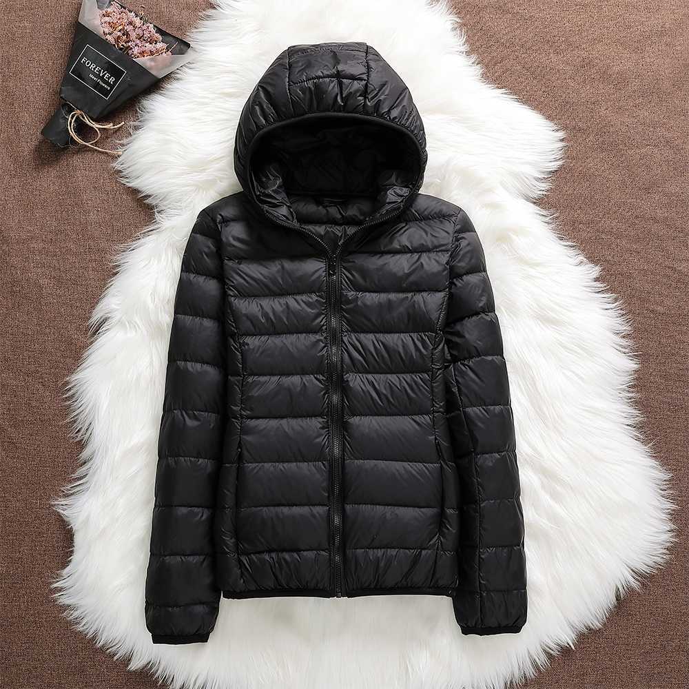 Niklas | Moderne Steppjacke mit weißen Entenfedern