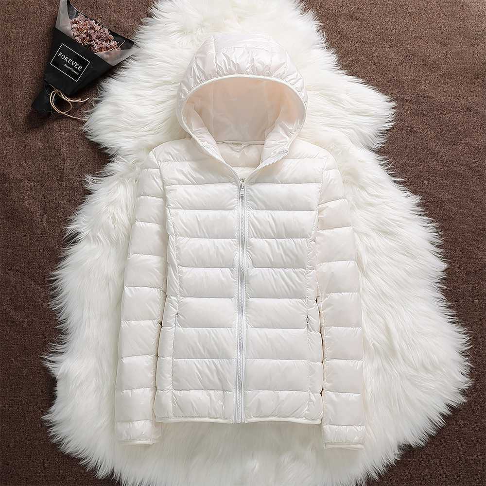 Niklas | Moderne Steppjacke mit weißen Entenfedern