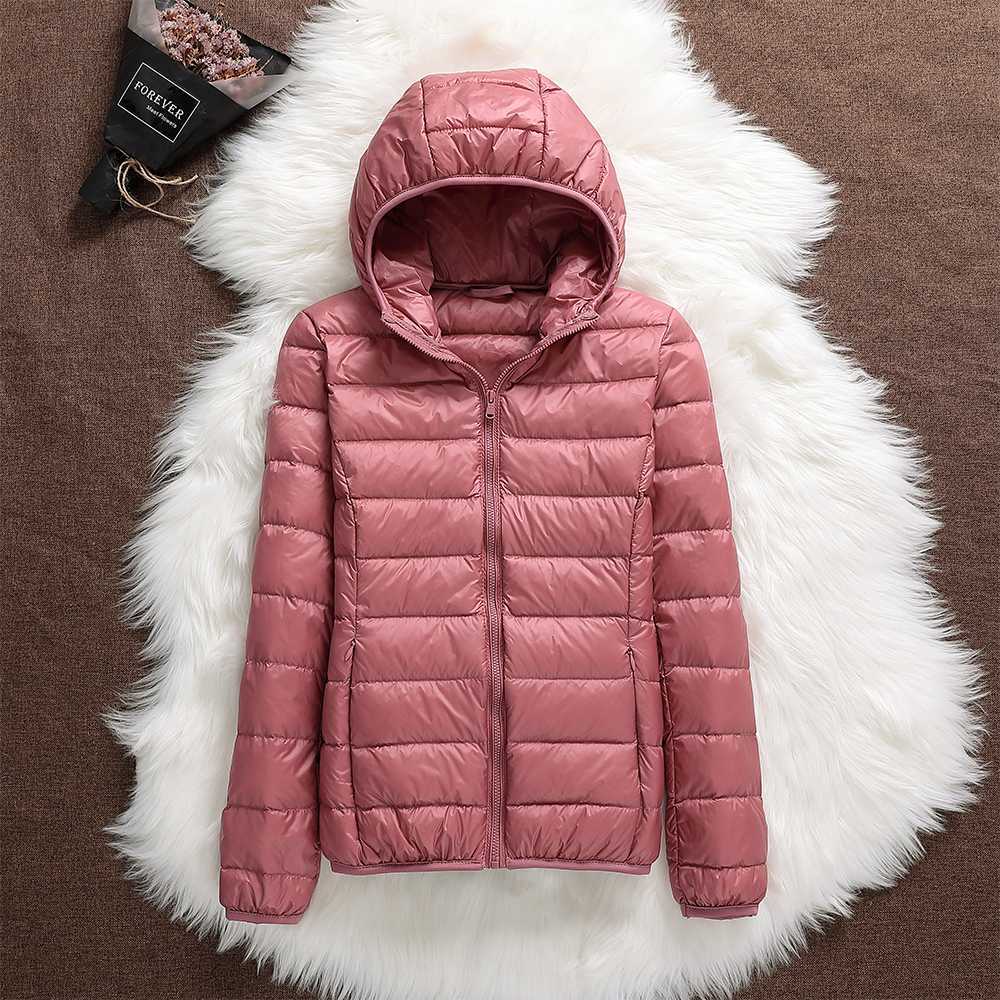 Niklas | Moderne Steppjacke mit weißen Entenfedern