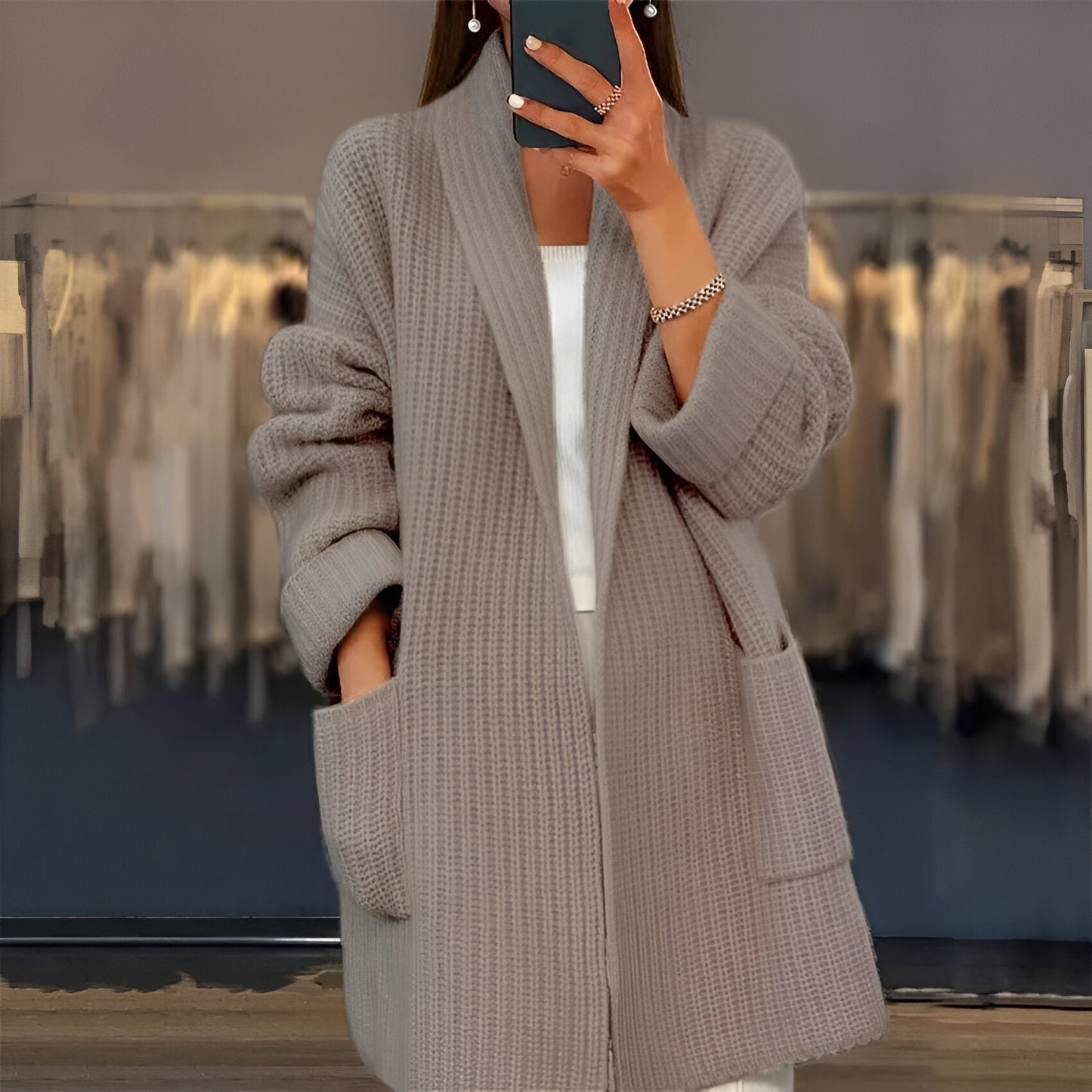 Claudia | Klassischer Damen Cardigan leicht & stylish