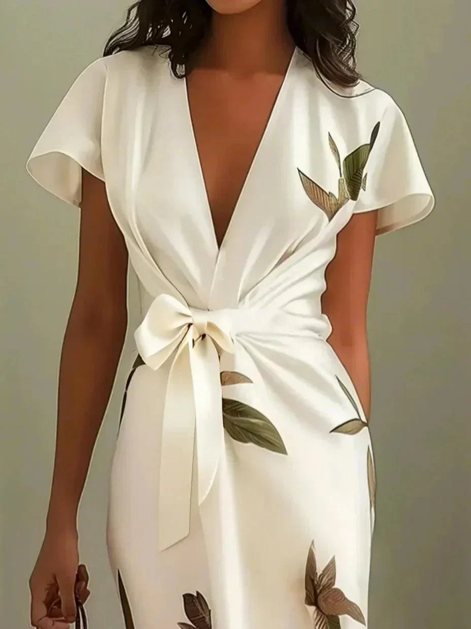 Hanna | Zeitloses Wickelkleid mit Blumenmuster
