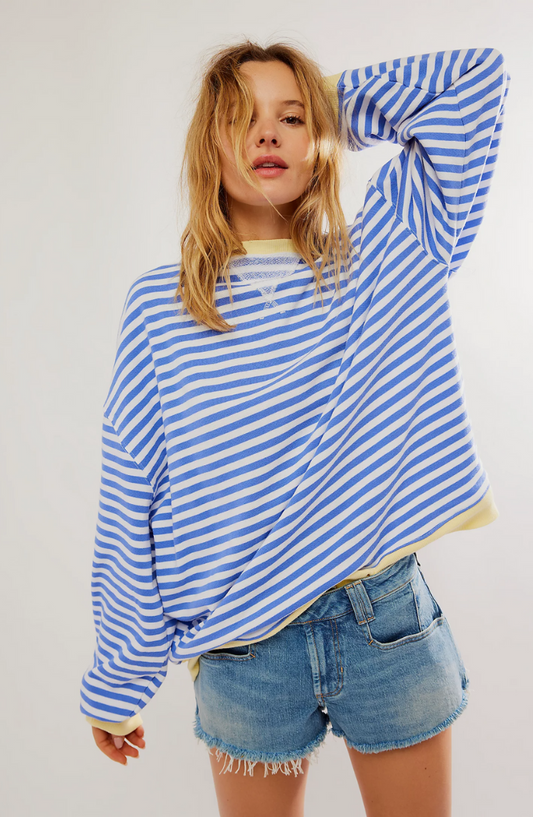 Leonie | Gestreifter Damenpullover im Oversize-Look