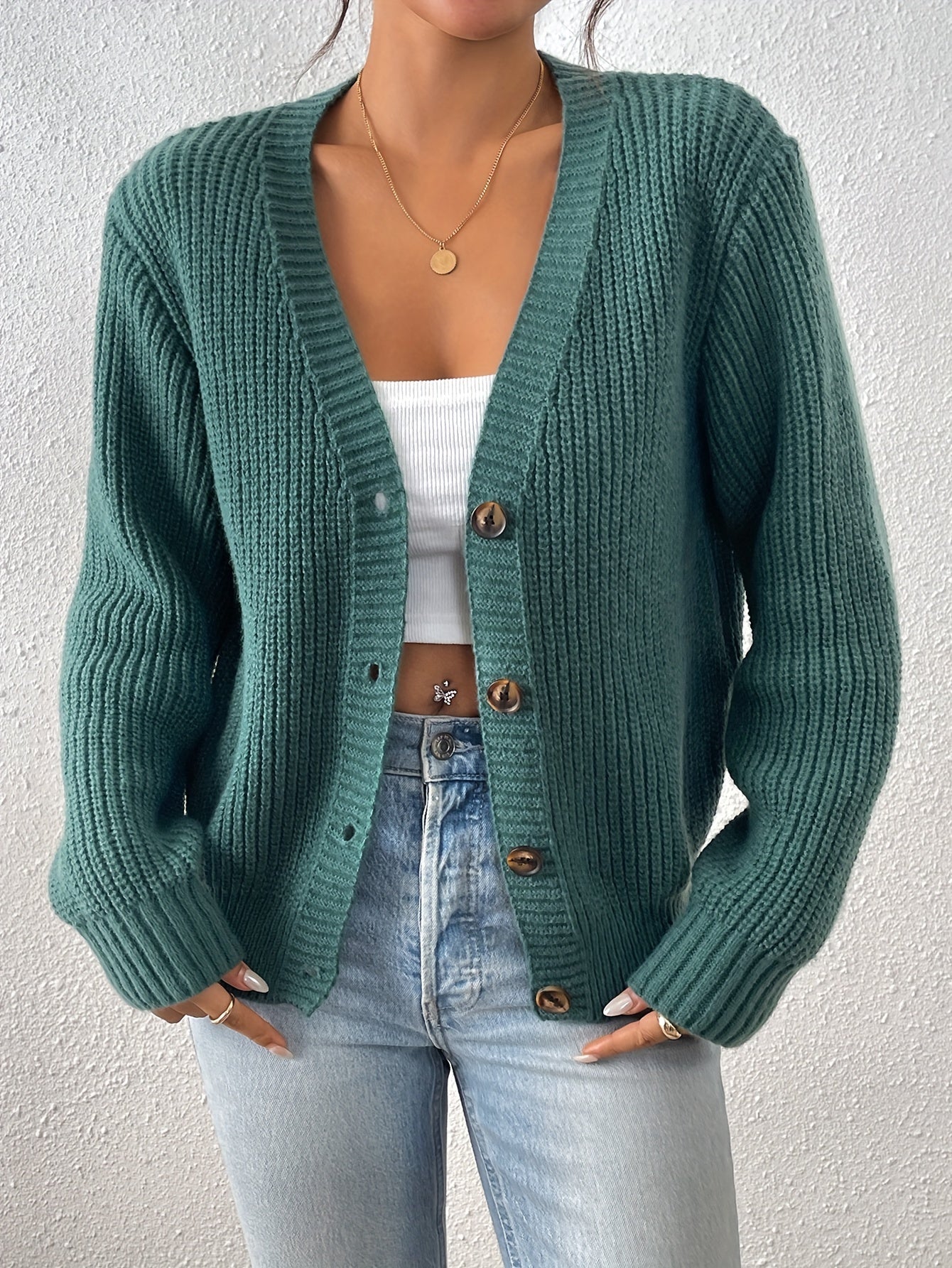 Nina | Feine Strickweste für einen edlen Auftritt