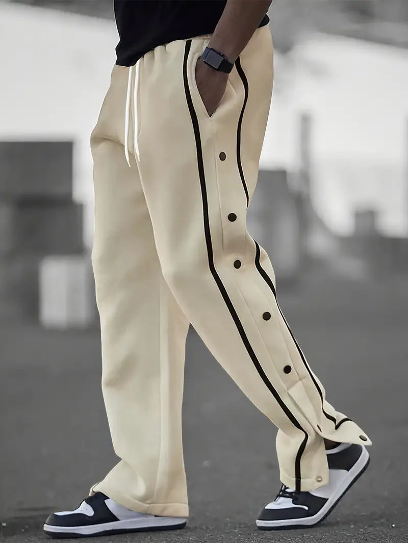 Elian | Lässige Herrenhose mit modischen Knopfdetails