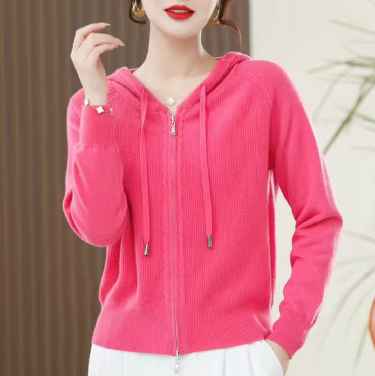 Ella | Gestrickter Hoodie Damen für Alltag und Freizeit