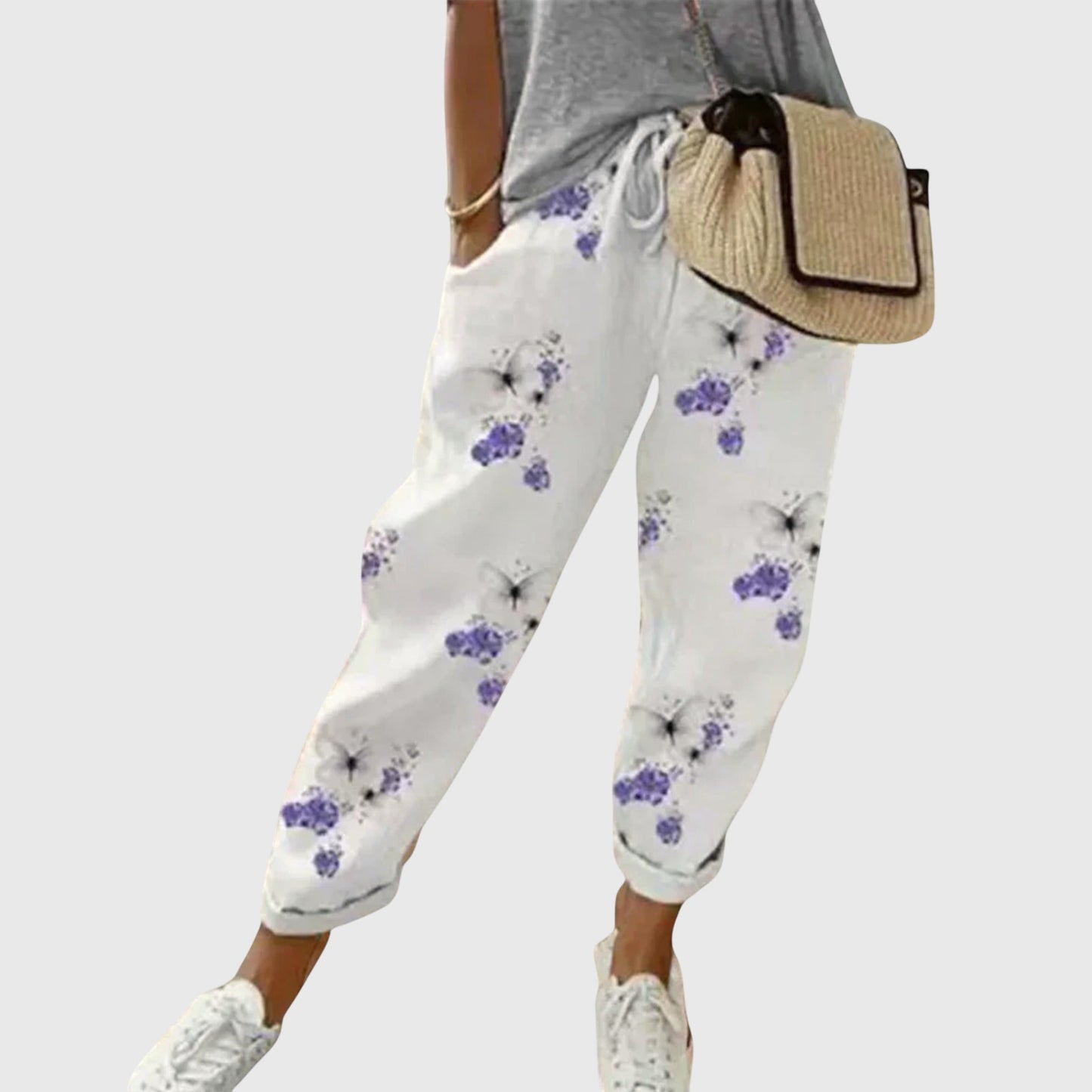 Nora | Baumwollhose Damen leger und chic getragen