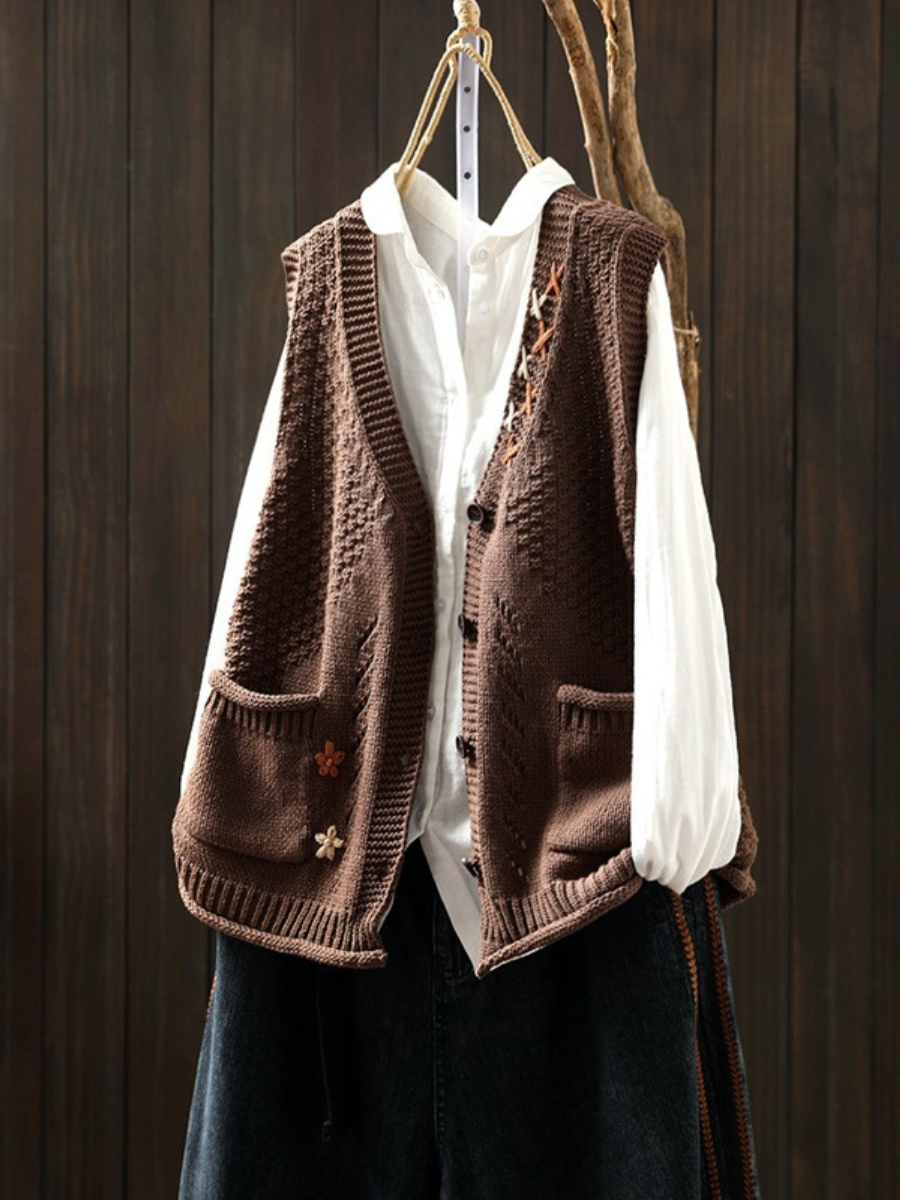 Lina | Elegante Strickweste mit feiner Struktur