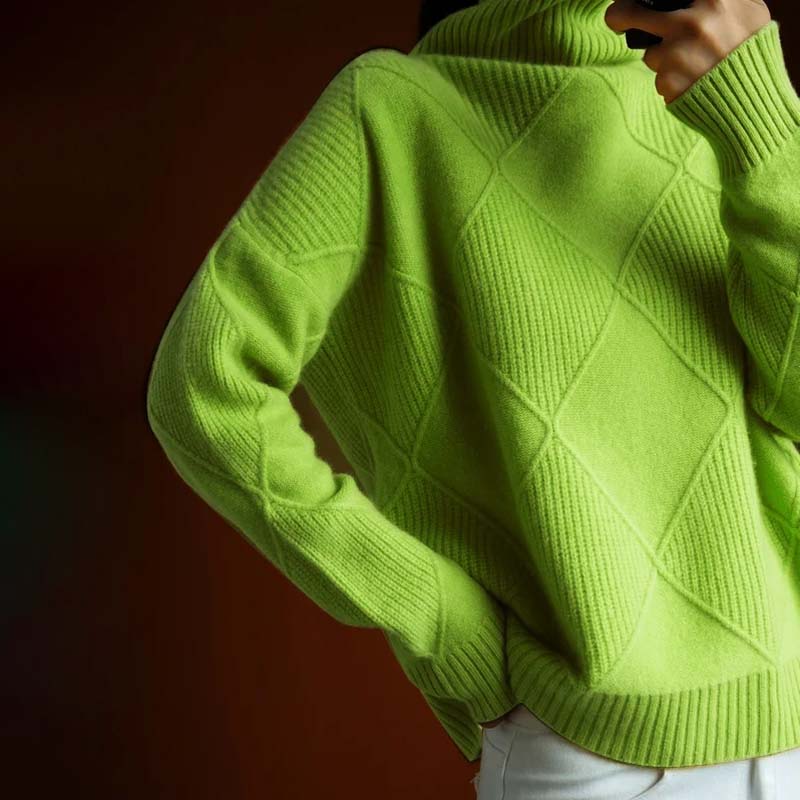 Patrick | Stilvoller Damenstrickpullover mit Rollkragen