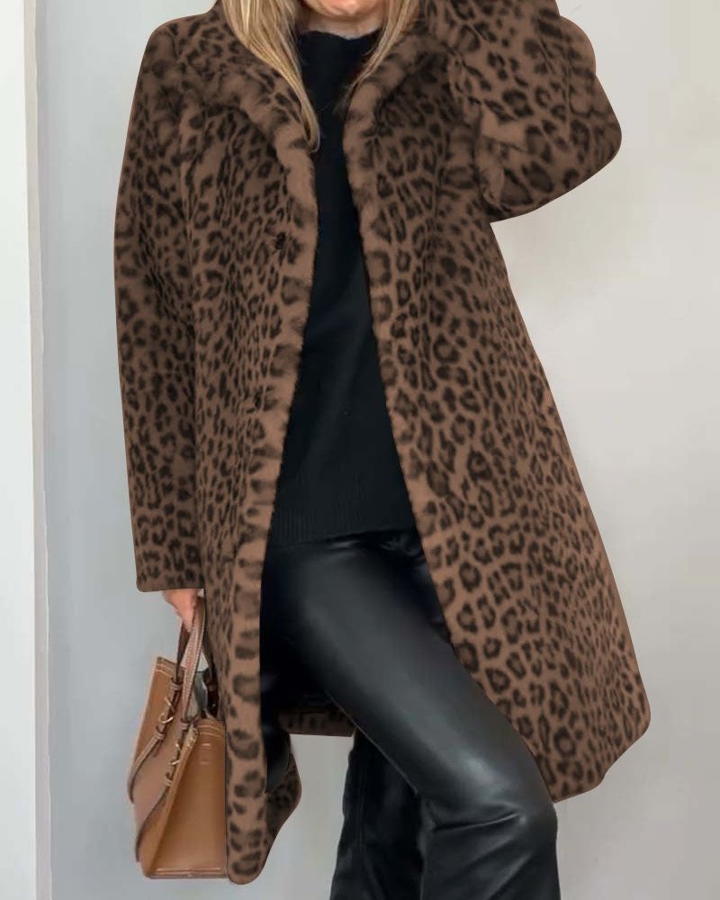 Lorena | Lange Flauschjacke im stilvollen Leopardenmuster