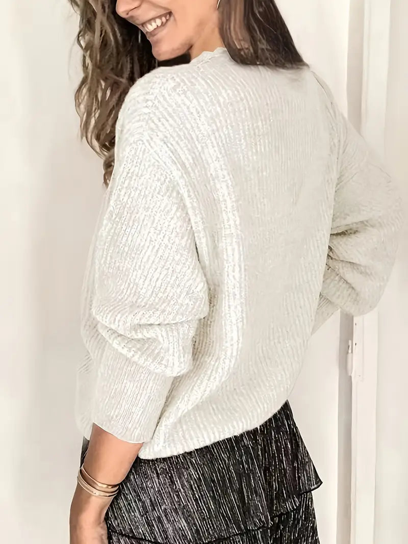 Talia | Stilvoller Strickpullover mit feinem Zopfdetail