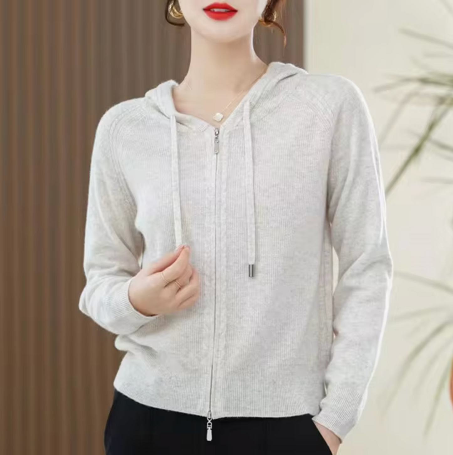 Ella | Gestrickter Hoodie Damen für Alltag und Freizeit