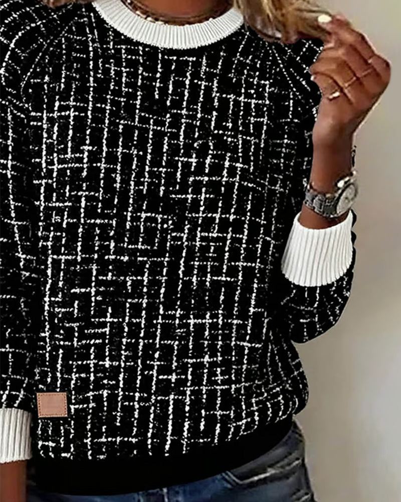 Hanna | Damen Pullover elegant kariert & modern getragen