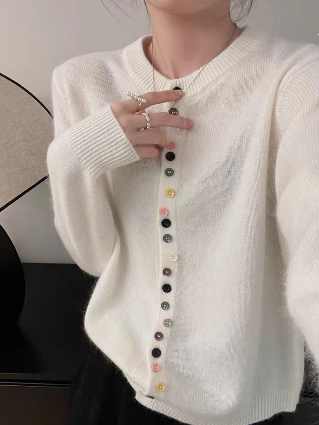 Lea | Zeitlose Strickjacke mit edlem Schnitt