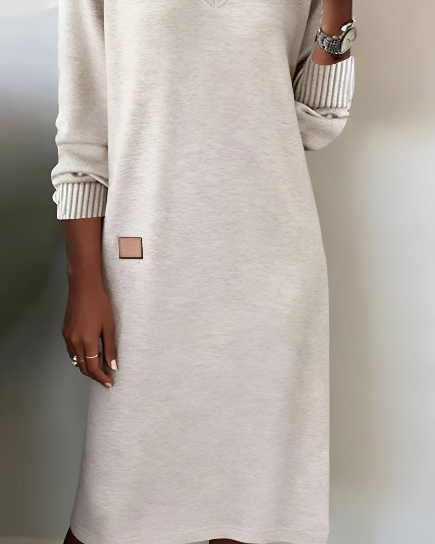 Sina | Damen Kleid klassisch modern elegant gestaltet
