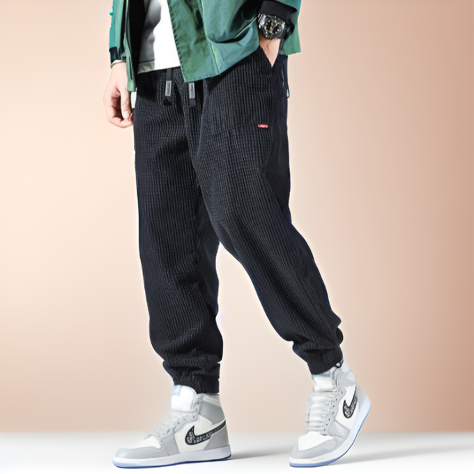 Theo | Oslo Cordhose Sweatpants für stilbewusste Herren