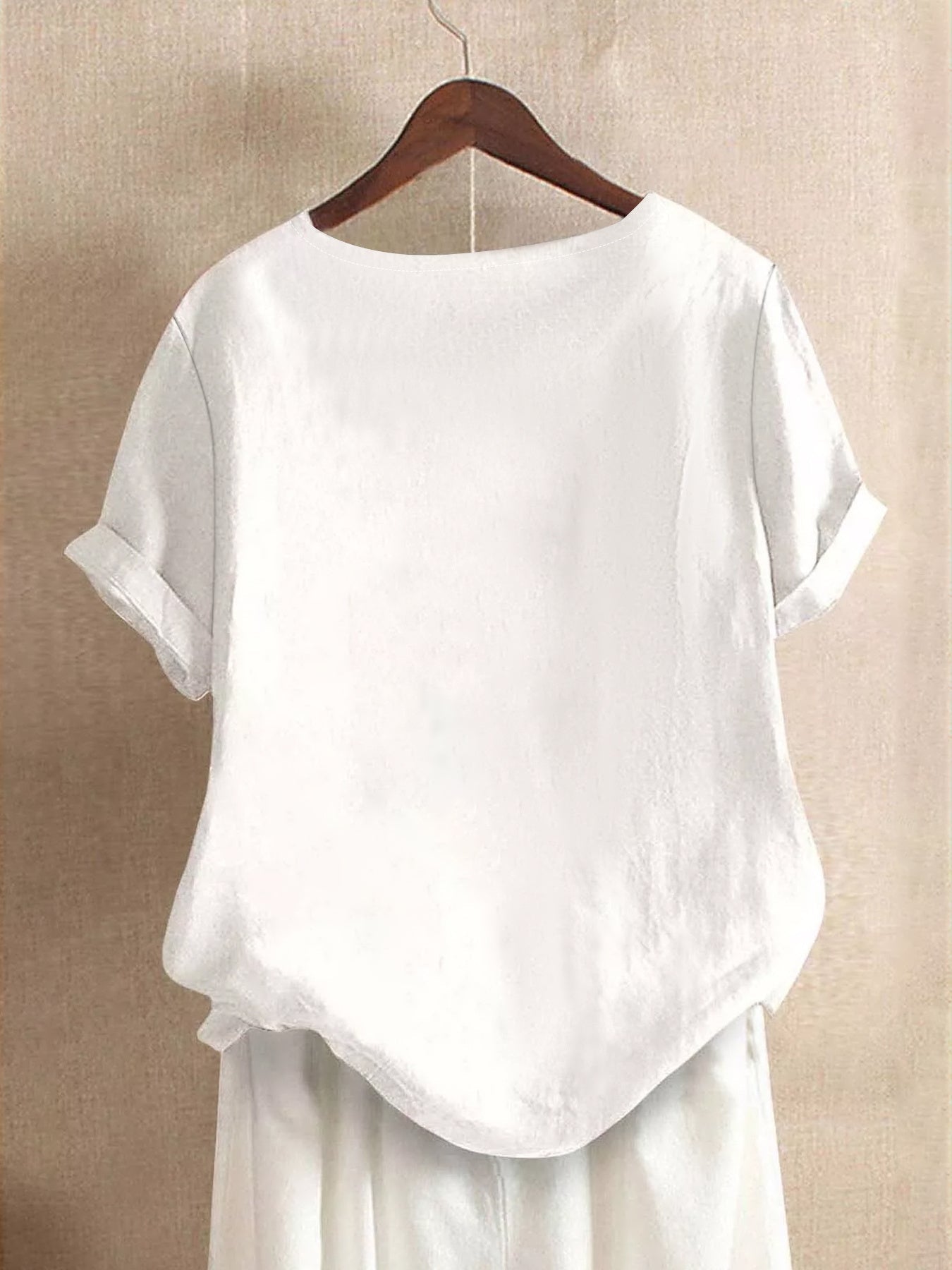 Mila | Entspannte Bluse mit Knopfdetails